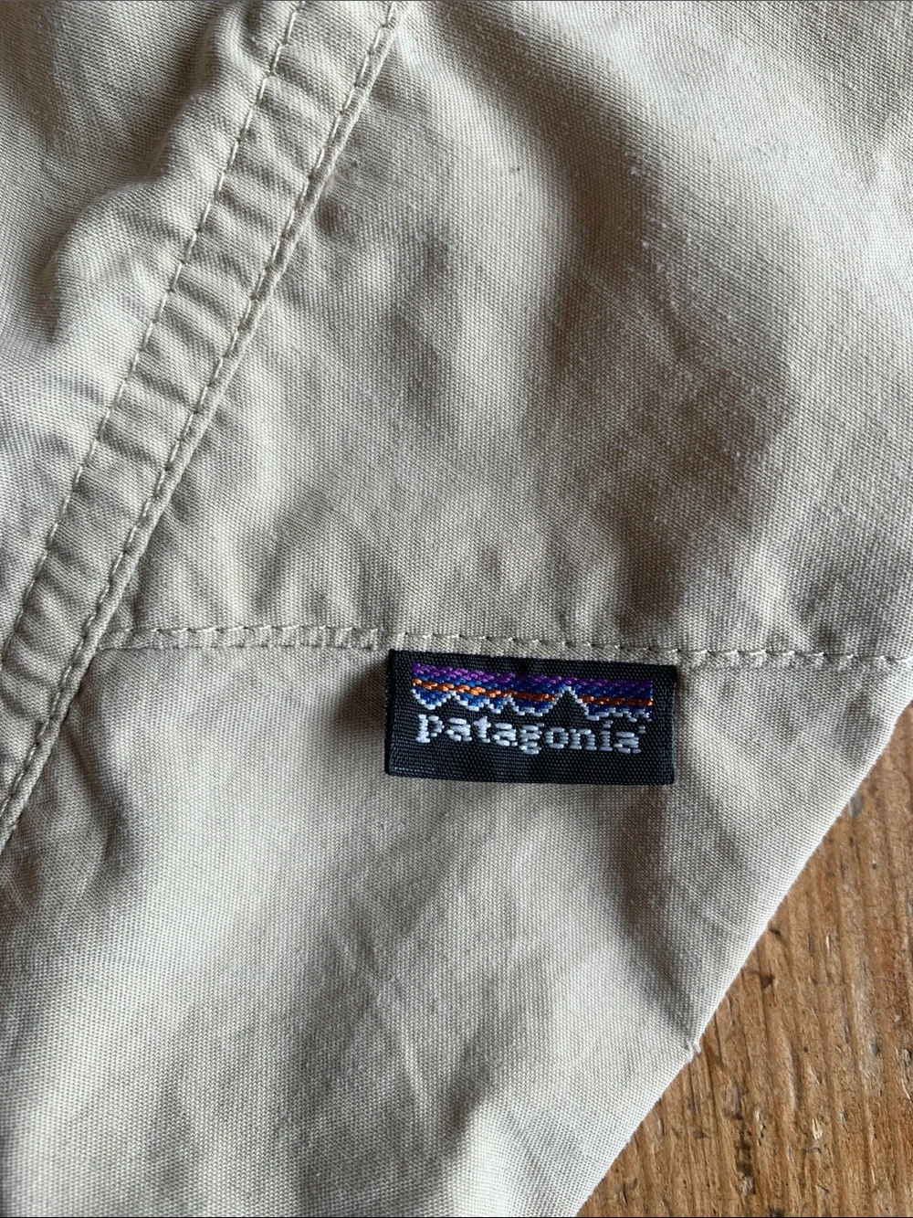 Patagonia Men's Tan Cargo Pants - Picture 2 of 16